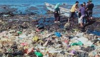 HMI Cabang Ternate Soroti Tumpukan Sampah 2 Meter di Pantai : Citra Buruk DLH Kota Ternate 2 sampah di Kota Ternate 1 Media Berjaringan Indonesia Timur