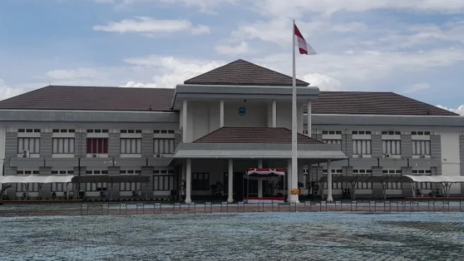 Kantor Bupati Halmahera Timur Media Berjaringan Indonesia Timur