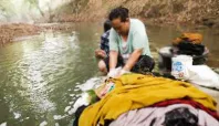 Pemda Haltim Sibuk Bangun Fasilitas Mewah BPK Maluku Utara, Warga Cuci Pakaian Disungai 4 images Media Berjaringan Indonesia Timur