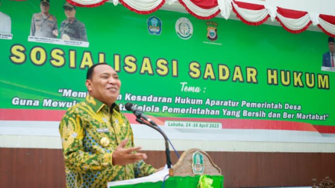 182 Kades Ikut Sosialisasi Sadar Hukum, Bupati Halsel : Transparansi Dana Desa Jadi Kunci Pembangunan 1 Bupati Halmahera Selatan Usman Sidik 1 Media Berjaringan Indonesia Timur