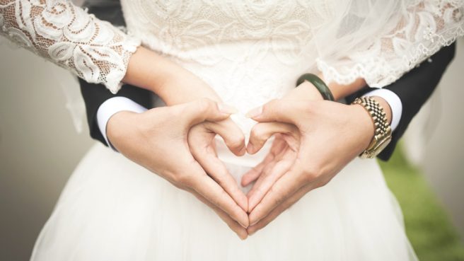 Cinta Bambang Kepulauan Sula Ditukar Tisu : Batal Nikah, Berakhir Dipolisikan 1 ilustrasi cinta Bambang ditukar tisu kering Media Berjaringan Indonesia Timur