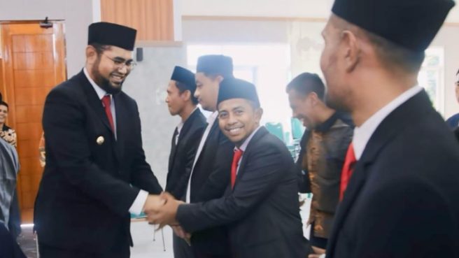 Segarkan Birokrasi, Bupati Halmahera Selatan Rotasi Sejumlah Pejabat 1 rotasi pejabat Media Berjaringan Indonesia Timur