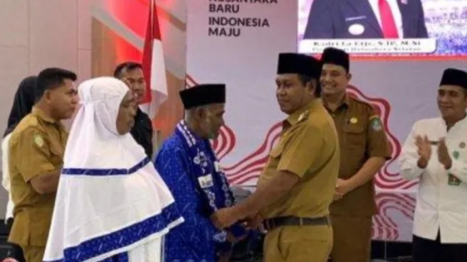 Puluhan Jemaah Umroh Dilepas Pjs Bupati Halmahera Selatan 1 jemaah umroh Media Berjaringan Indonesia Timur
