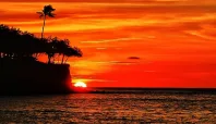 Ngabuburit Jelang Buka Puasa di Wisata Point Tolire, Potret Sunset Menakjubkan 3 Sunset wisata point tolire Media Berjaringan Indonesia Timur