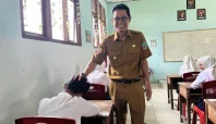 Wakil Bupati helmi umar Media Berjaringan Indonesia Timur