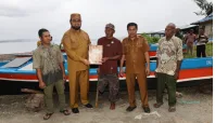 Dorong Produktivitas Nelayan di Halsel, Bupati Bassam Serahkan Sejumlah Bantuan Alat Tangkap 4 IMG 9571 Media Berjaringan Indonesia Timur
