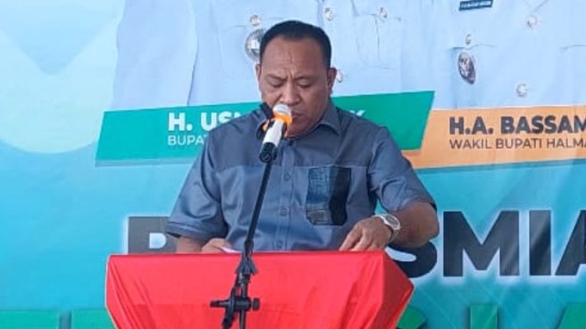 Bupati Halsel resmikan lapak UMKM 1 | Media Berjaringan Indonesia Timur