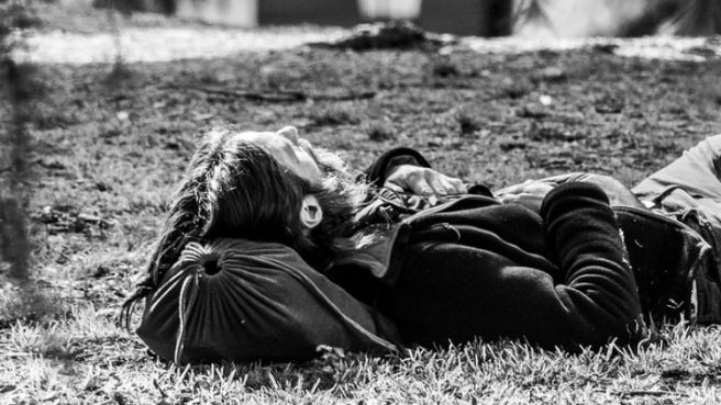 ilustrasi pria tewas di penginapan labuha | Media Berjaringan Indonesia Timur