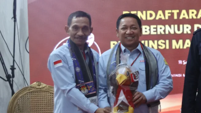 Aliong Sharir 2 Media Berjaringan Indonesia Timur