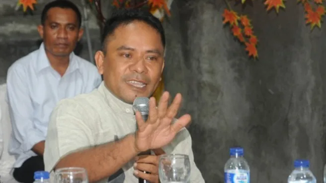 Pakar ekonom Mukhtar Adam | Media Berjaringan Indonesia Timur