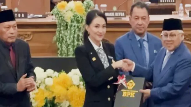 Sherly Tjoiand Media Berjaringan Indonesia Timur