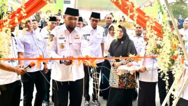 Bassam Kasuba Media Berjaringan Indonesia Timur