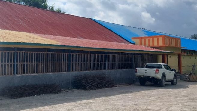 kafe bungalow Media Berjaringan Indonesia Timur