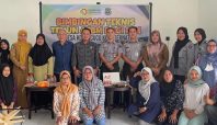 Bimtek dan Pendampingan Tenun Koloncucu Media Berjaringan Indonesia Timur