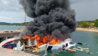 speedboat benny laos terbakar Media Berjaringan Indonesia Timur