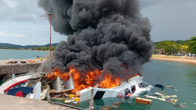 speedboat benny laos terbakar Media Berjaringan Indonesia Timur