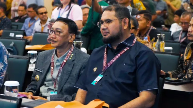 APKASI Bupati Halsel Media Berjaringan Indonesia Timur